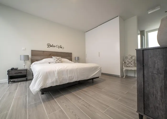 Ocean - Casa Sao Joao - 4 Star Tourist アパート *